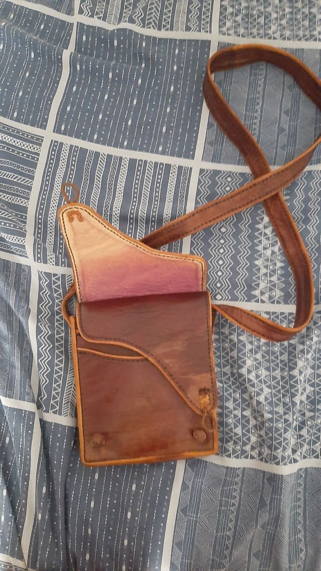 bolso de piel hecho a mano de Marruecos