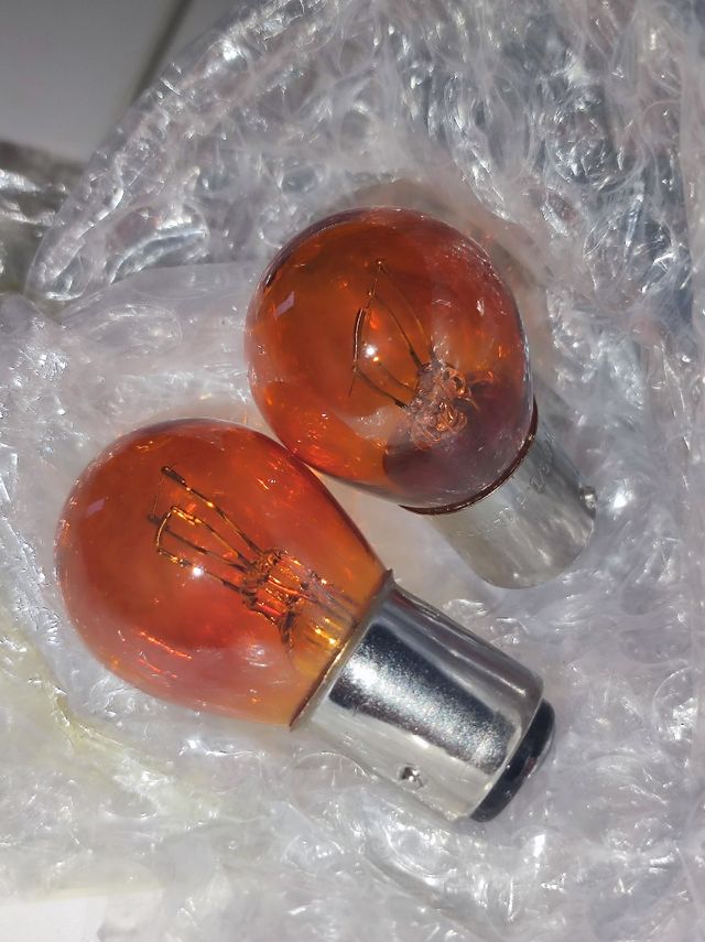 Bombillas luces intermitentes moto / coche