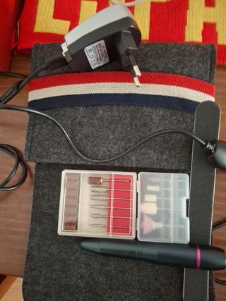 Dremel con 11 puntas