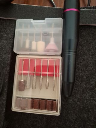 Dremel con 11 puntas