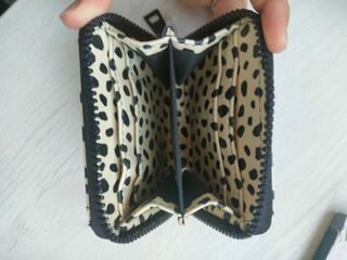 Monedero estampado leopardo