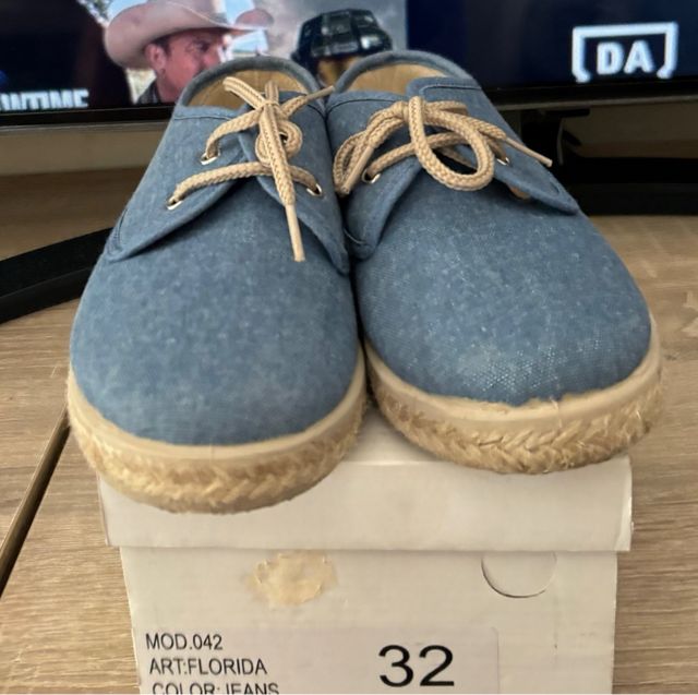 Scarpe per bambini taglia 32