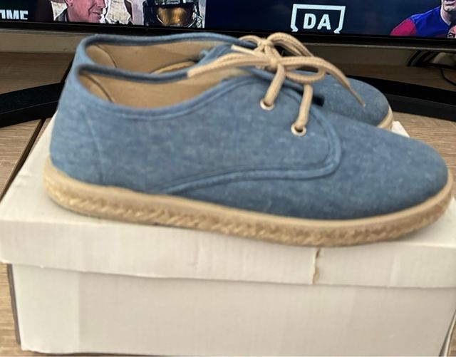 Scarpe per bambini taglia 32