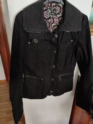 Cazadora estilo vaquero 