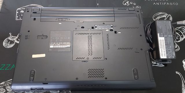 LENOVO T 420. i5...25...