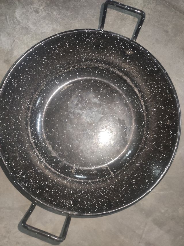 Sartén wok.