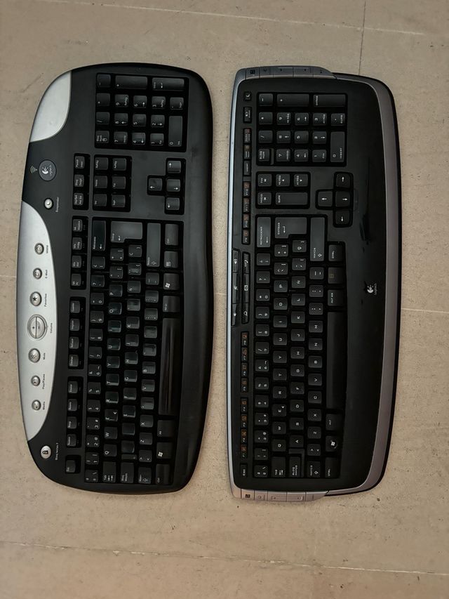 Dos Teclados Inalámbricos Logitech