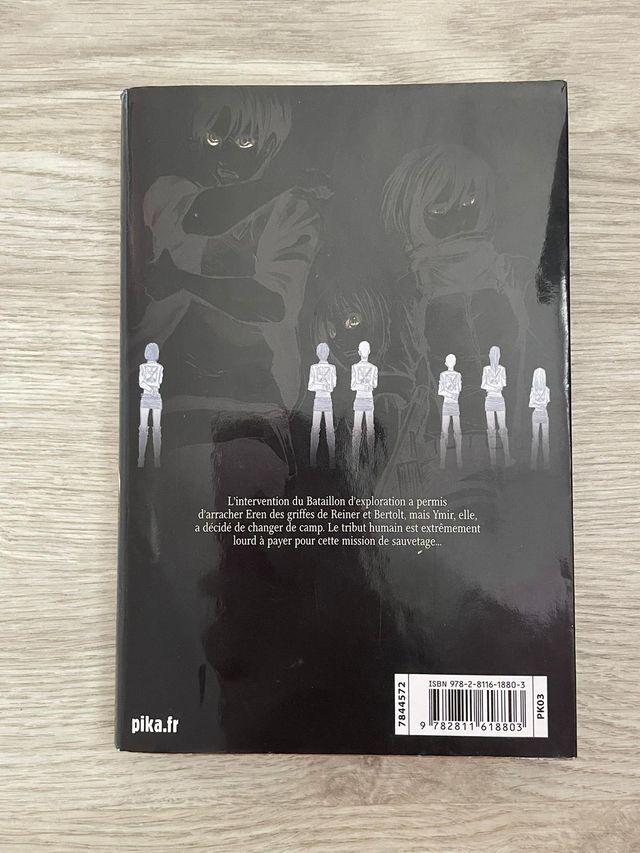 Manga en francés de ATAQUE A LOS TITANES