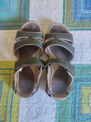 SANDALIAS QUECHUA MONTAÑA TREKKING 39