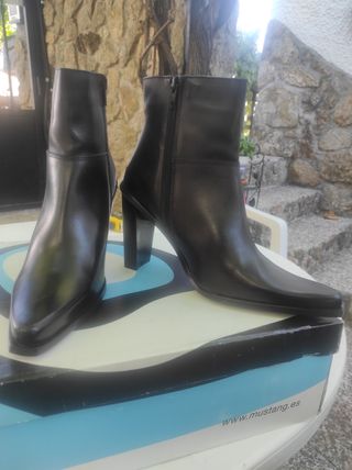 Botines Mustang 