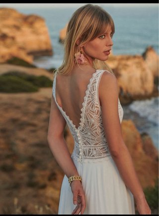 Vestido novia (sin estrenar)