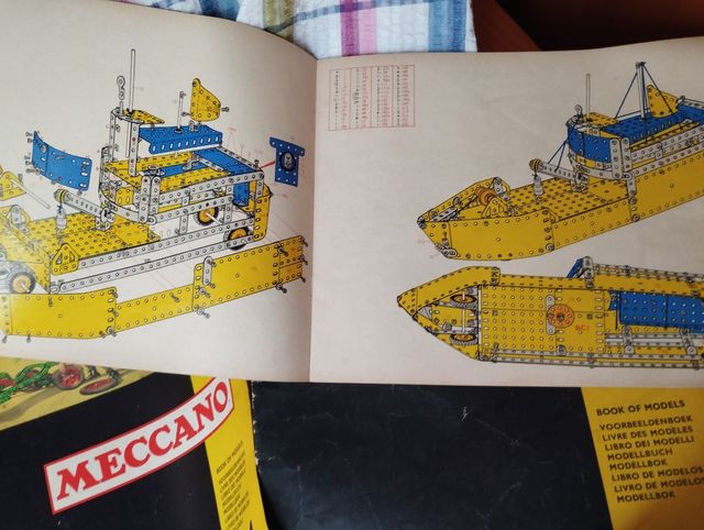 8 CATALOGOS DE MECANO AÑOS 70