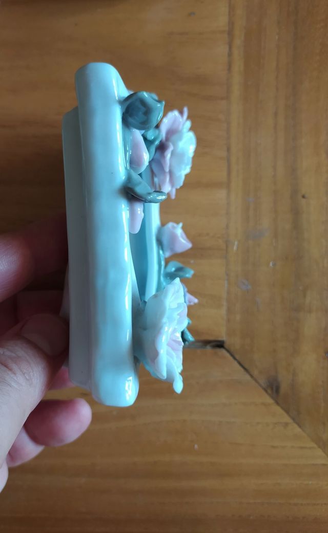 Cornice in porcellana vintage anni ‘80/90