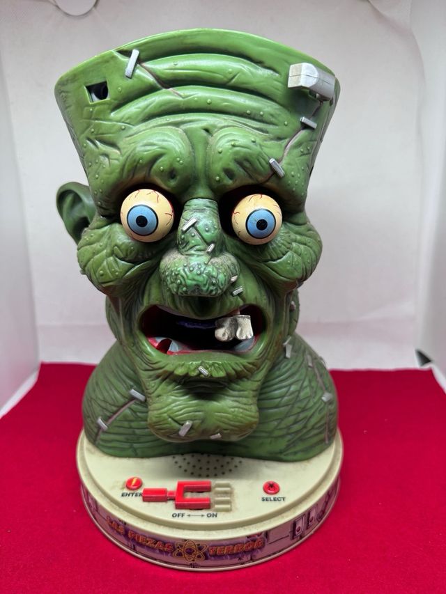 Juego las piezas del terror Frankestein