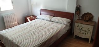 Dormitorio 150cm, cabecero+estructura+mesitas