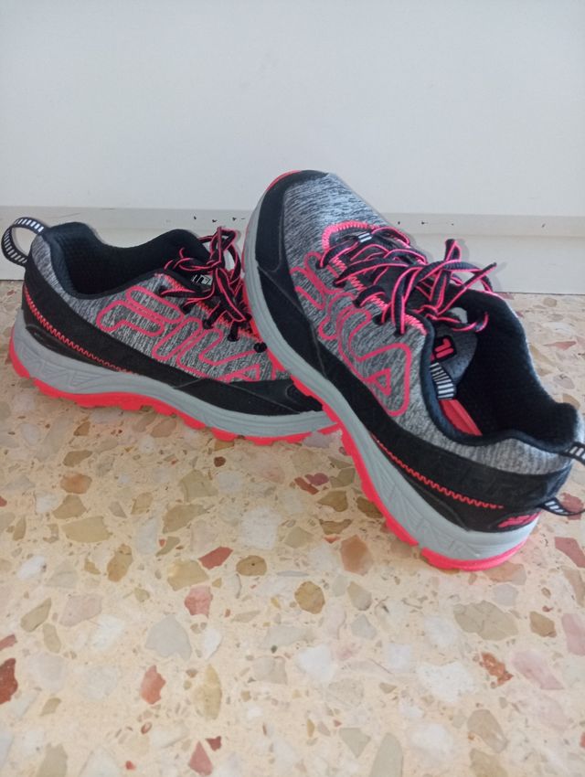 Zapatillas Fila de mujer