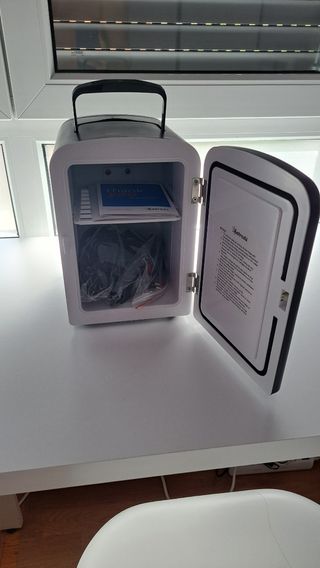 Nevera AstroAI NUEVA para coche y casa