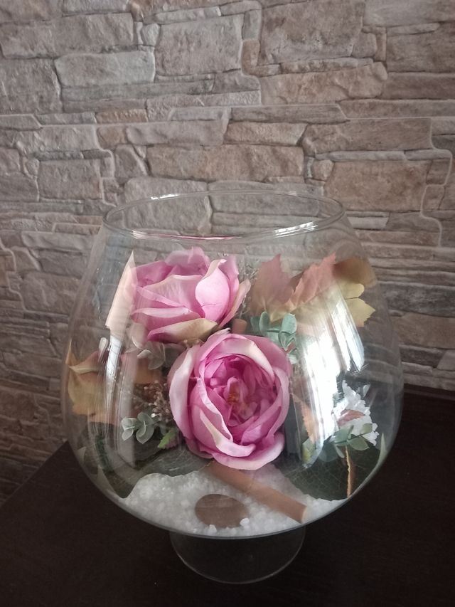 Composizione  floreale  in coppa gigante