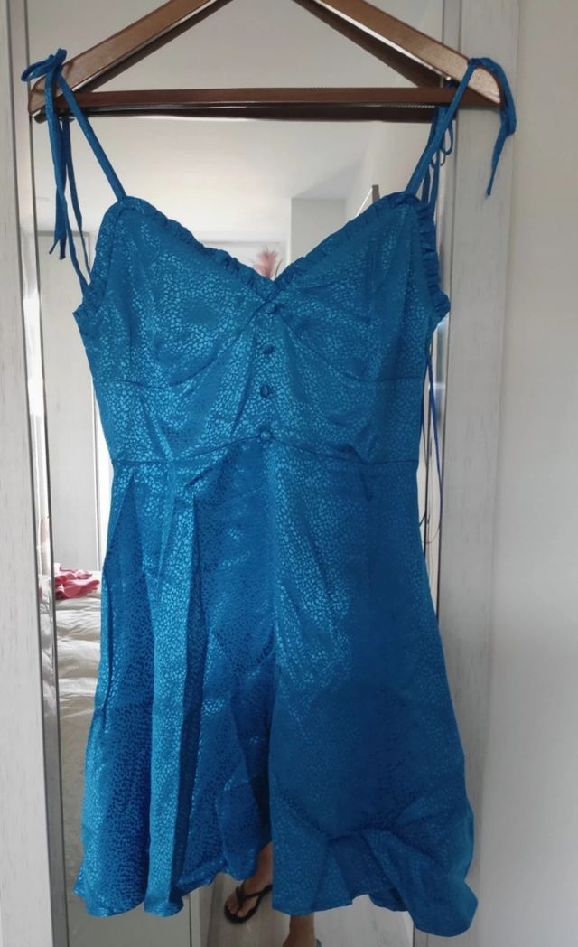 Precioso vestido azulon