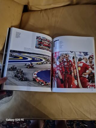 Annuario Ferrari 2016