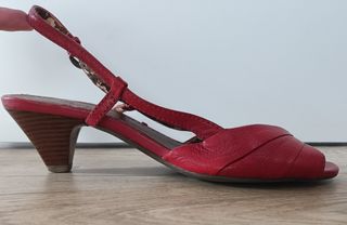 Sandalias Rojas Clarks 37,5