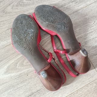 Sandalias Rojas Clarks 37,5