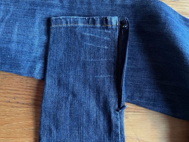 Vaqueros Dolce&Gabbana autenticos. tiro bajo T-24