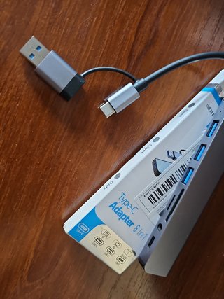 Adaptador 8 en 1
