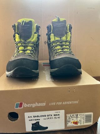 Scarponcini da hiking marchio BERGHAUS