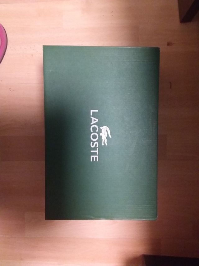 Zapatillas Lacoste con plataforma.