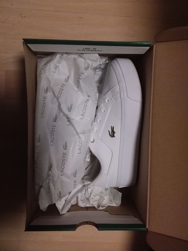 Zapatillas Lacoste con plataforma.