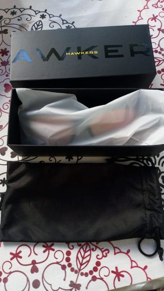 Gafas de sol HAWKERS. Espejo, nuevas.Para regalo