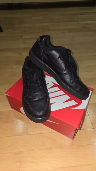 Nike Ebernon Low Black Edition