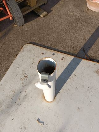 Soporte de sombrilla de hierro