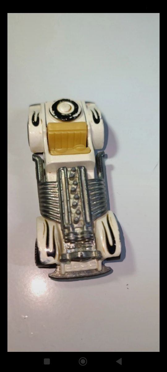 SWEET 16 DE 1970  1/64 HOTWHEELS