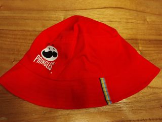 DIVERTIDO Y GRACIOSO GORRO Y BOLSO NEVERITA PROPAG