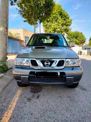 Nissan Terrano 2004