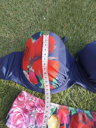 Bikini mujer de flores a estrenar 