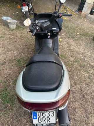 Yamaha majesty 250 despiece piezas completa