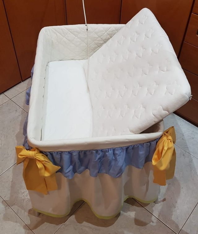 Minicuna bebé