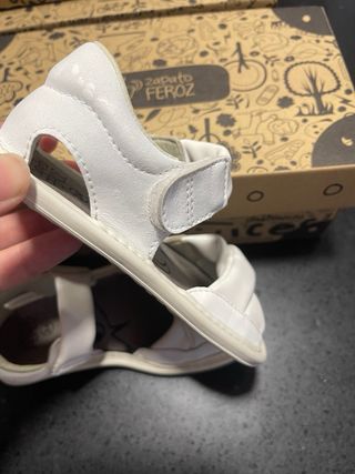 Zapato Feroz barefoot