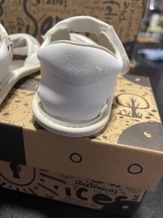 Zapato Feroz barefoot