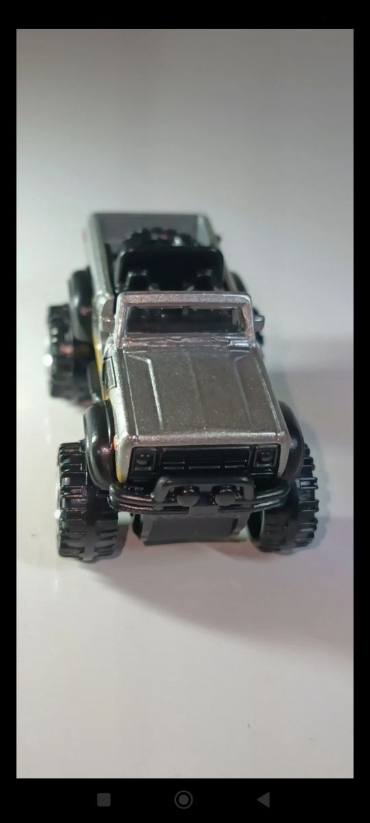 INTERNACIONAL SCOUT 4X4 1/64 MATCHBOX