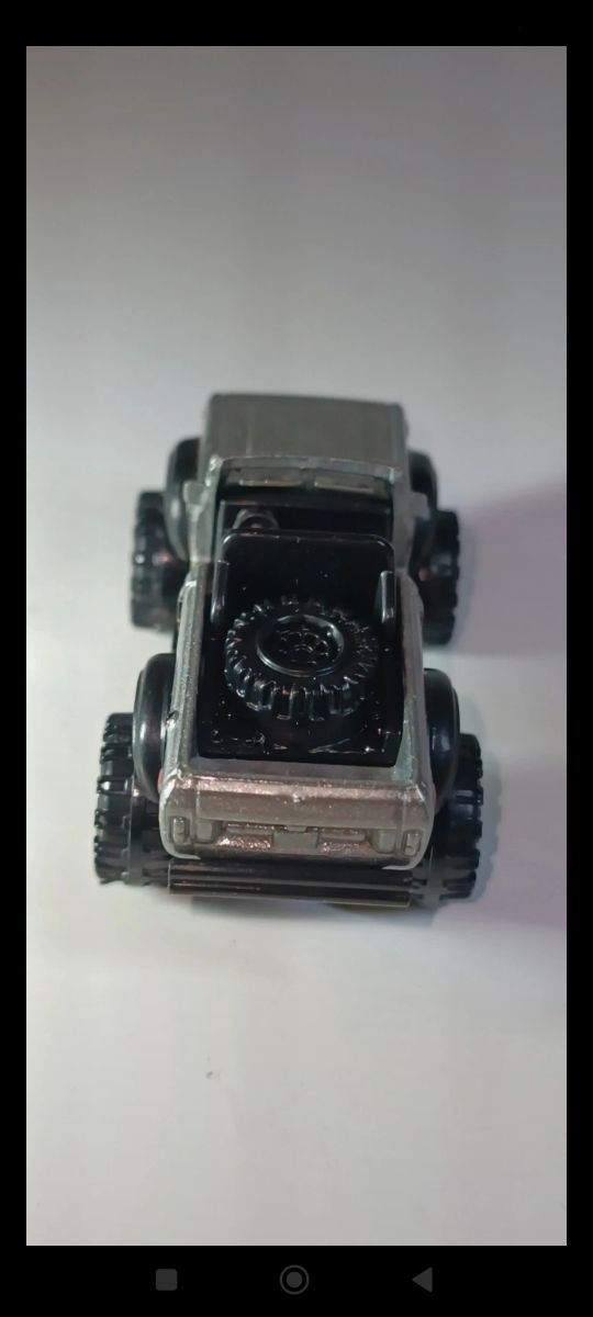 INTERNACIONAL SCOUT 4X4 1/64 MATCHBOX