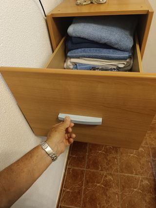 Mueble cajonera amplio