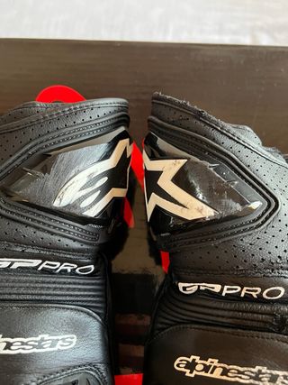 ALPINESTAR GP PRO R3
