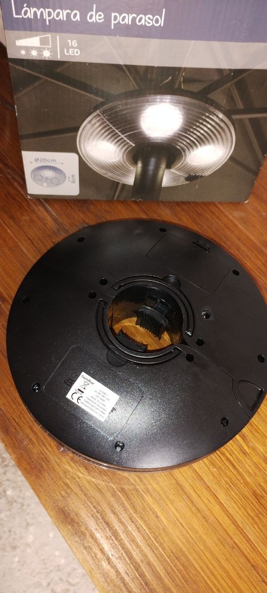 Lámpara para sombrilla
