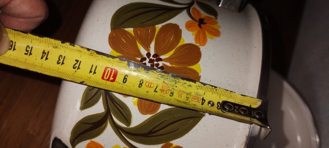 Dos ollas de porcelana antigua