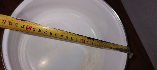 Dos ollas de porcelana antigua