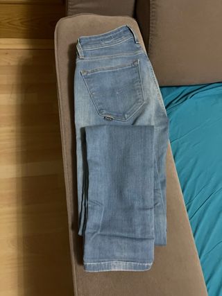 Pantalones de salsa de pitillo